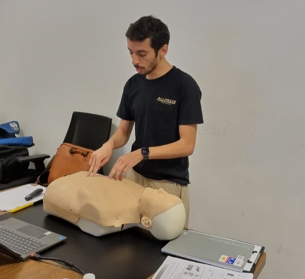 HSI First Aid Certificate Training in Kuwait for Company